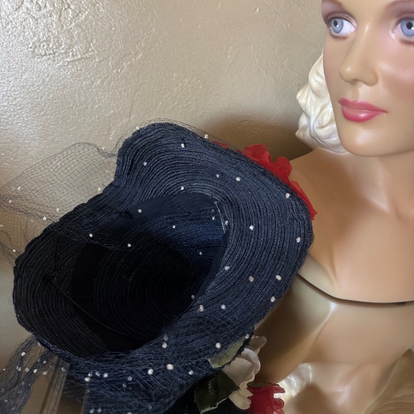 IRRESISTIBLE 1930s\' NAVY STRAW TILT HAT - WHITE & RED FABRIC FLOWERS + NAVY DOTS main image 9